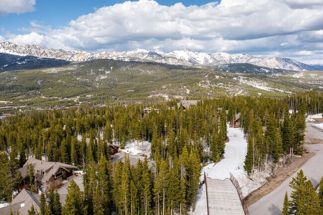 Building Photo - 4 Mountain Home Rd