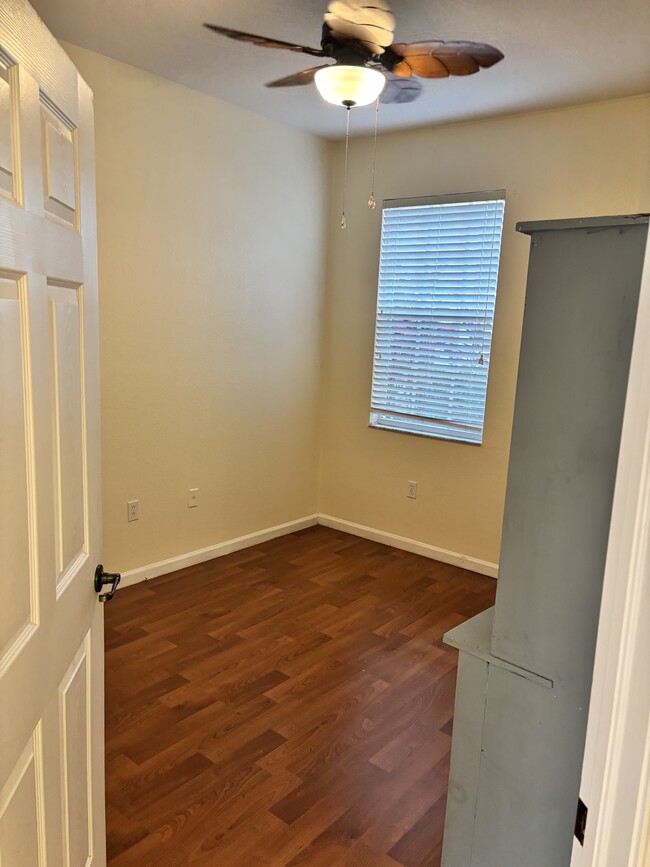 Building Photo - 7554 SW Herrington Ln