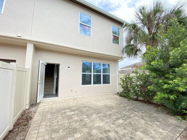 Building Photo - 7255 Shadeview Alley