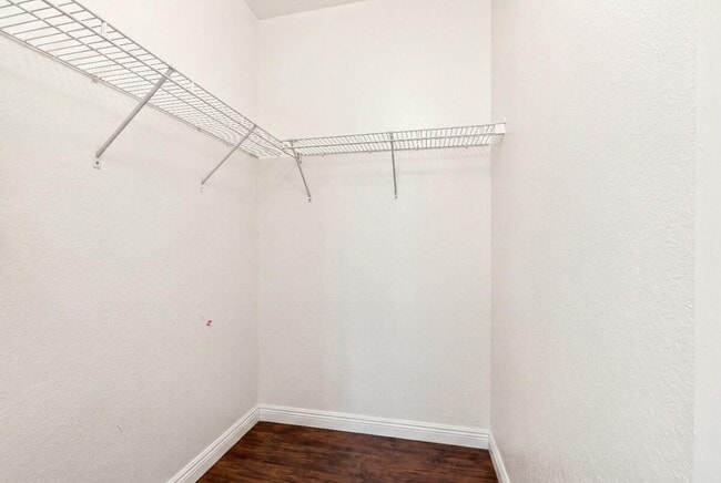 Building Photo - 406 W Santa Catalina Cir