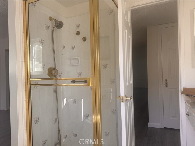 Building Photo - 202 S Barbara Way