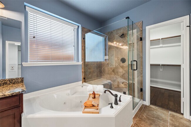 Building Photo - 26215 Salt Creek Ln