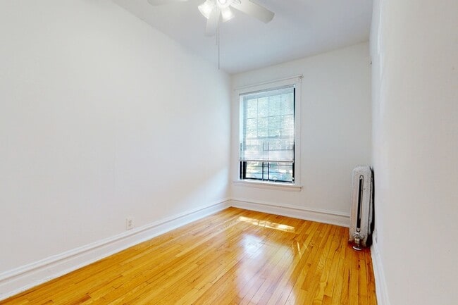 Floorplan - 5411-5421 S. Ellis Avenue