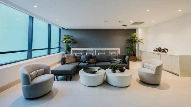 Building Photo - 45 NW 1st St