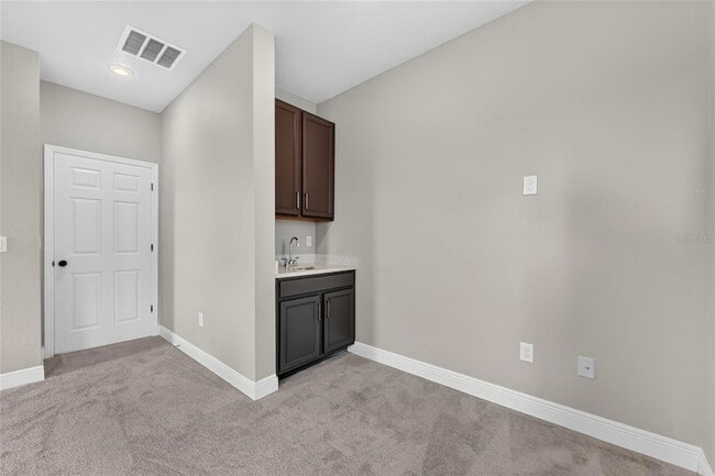 Building Photo - 9597 Cavendish Dr