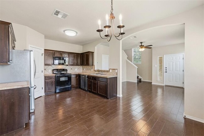 Building Photo - 142 Sierra Rose Loop