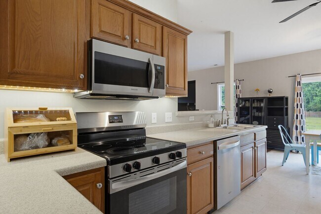 Building Photo - 108 Willard Way
