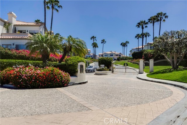 Building Photo - 106 Tennis Villas Dr