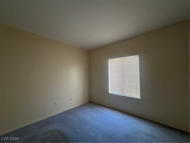 Building Photo - 2011 Sue Ct