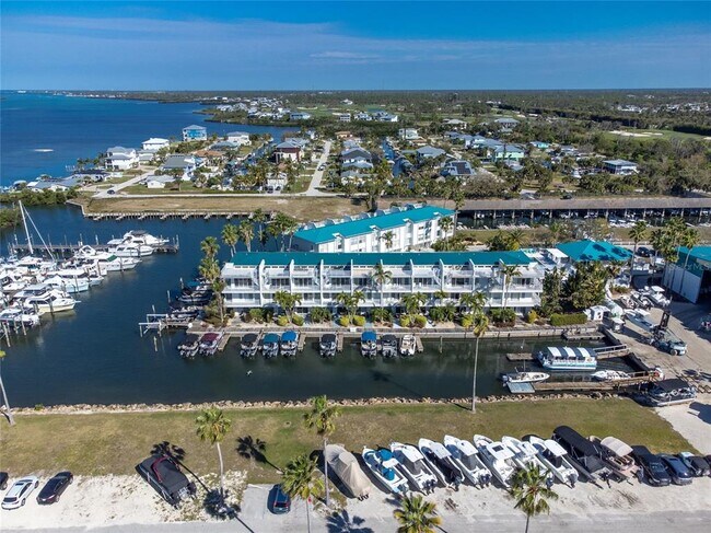 Building Photo - 8222 Harborside Cir
