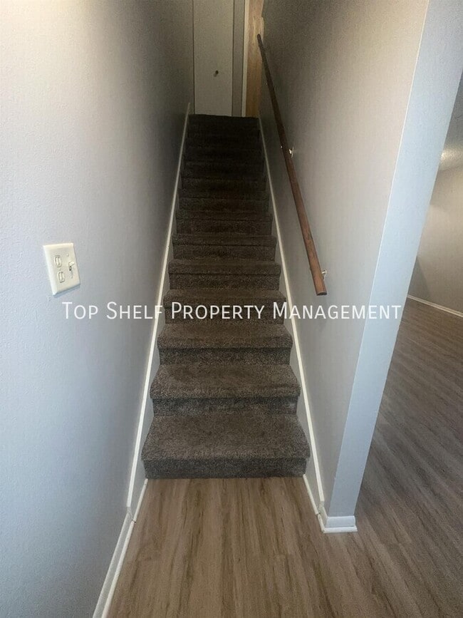 Building Photo - 4211 E Ovid Ave