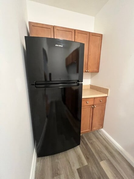 Building Photo - 366 4th Ave