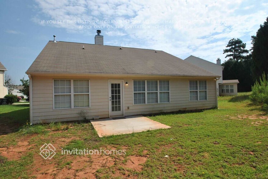 Building Photo - 2635 Essex Ct