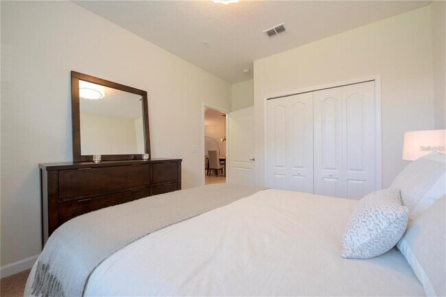 Building Photo - 1225 Long Cove Loop