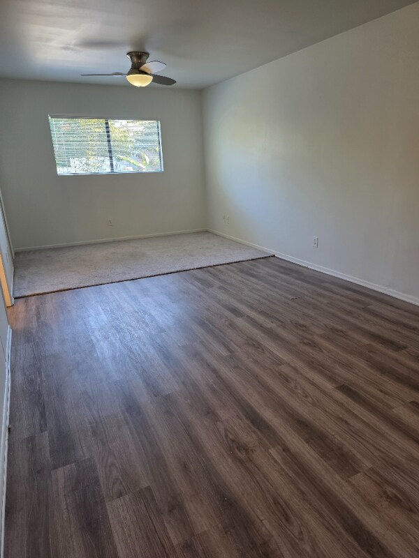 Building Photo - 3528 Laurel Ave