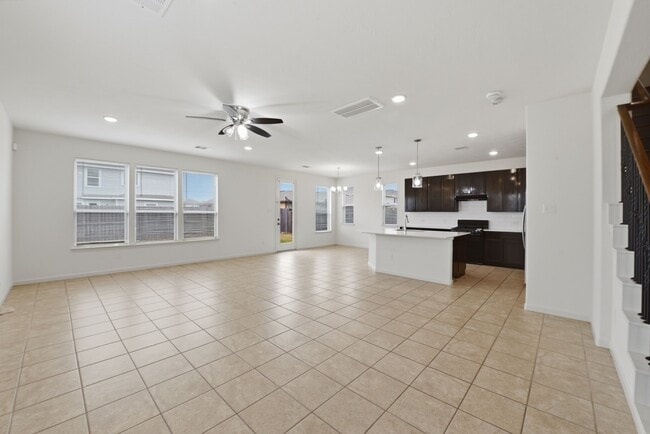 Building Photo - 2518 Boxwood Park
