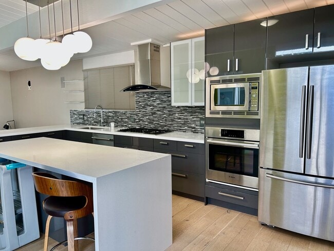 Building Photo - Updated Willow Glen Eichler