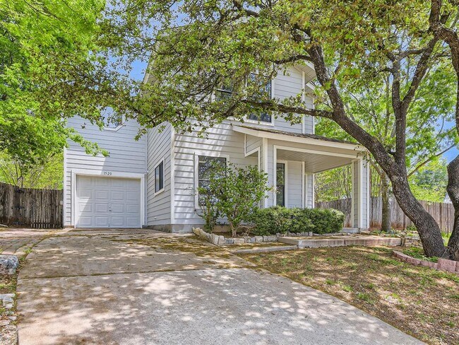 Building Photo - 1520 Curameng Cove