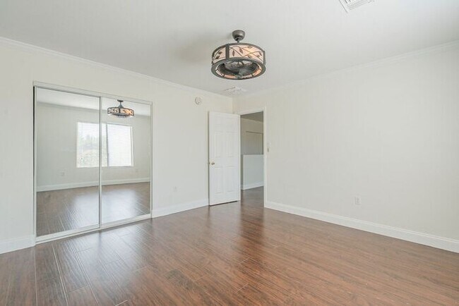 Building Photo - Pending/ Rented - Sahuarita Beauty!