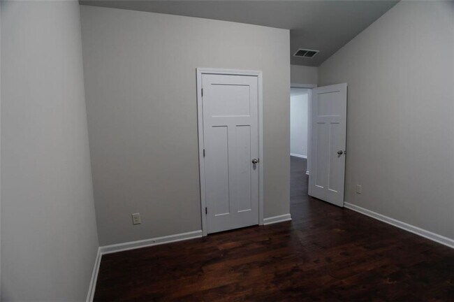 Building Photo - 4241 Towncastle Ln