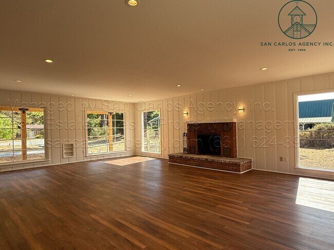Building Photo - Beautifully Remodeled Mid-Carmel Valley Ra...