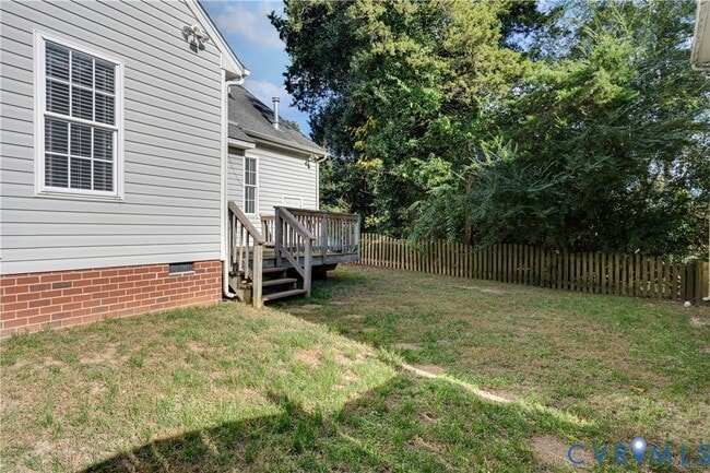 Building Photo - 6817 Kensington Ave