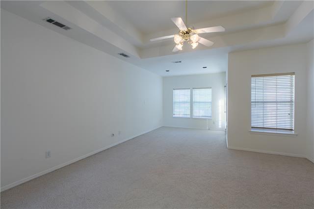 Building Photo - 712 Sunkist Ln