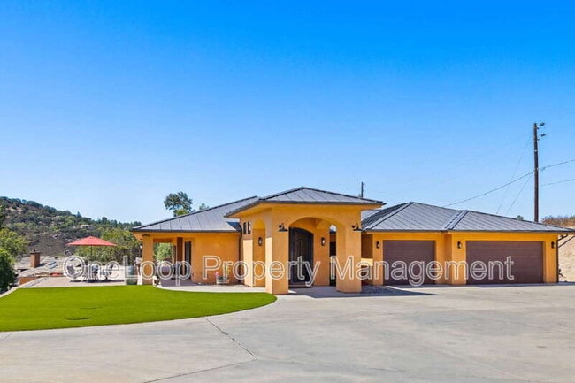 Building Photo - 3025 Via Viejas