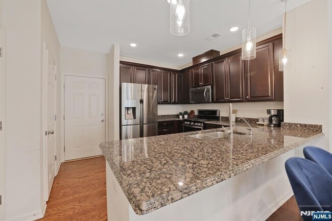 Building Photo - 80 Wesmont Drive