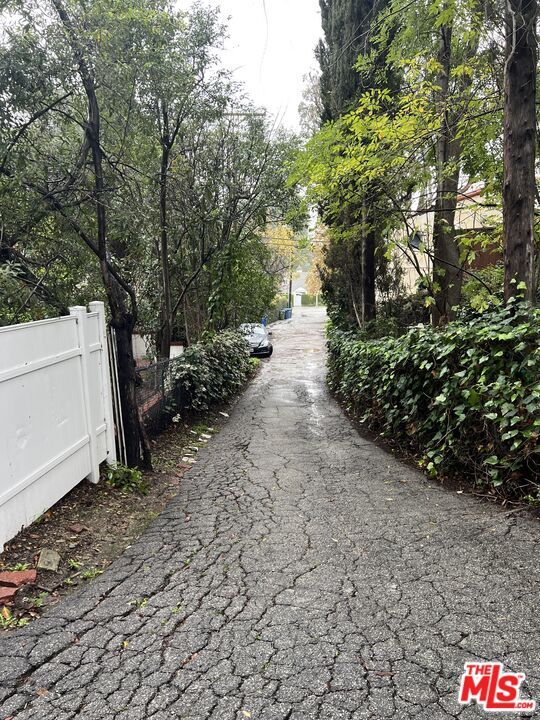 Building Photo - 15237 Del Gado Dr