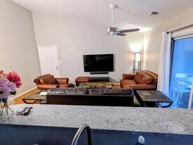 Building Photo - 402 Berryfield Ln