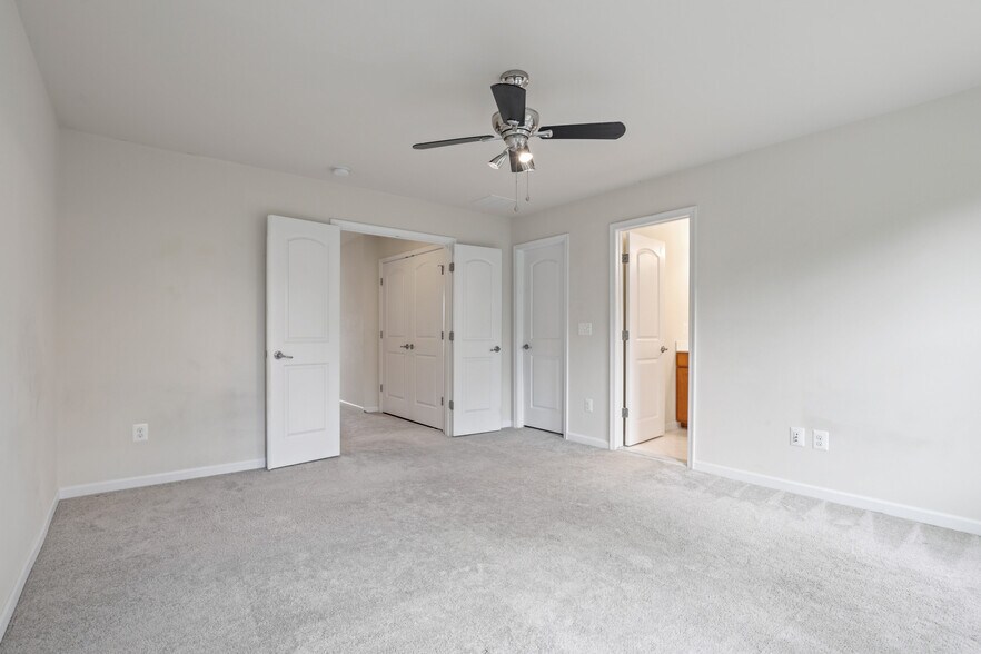 Building Photo - 25485 Feltre Ter