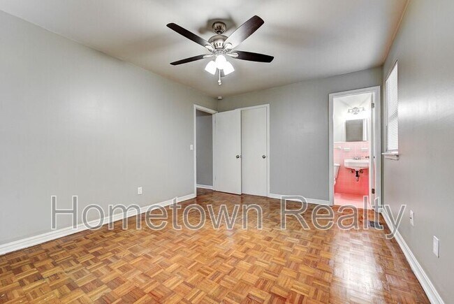 Building Photo - 2511 NW 45th St