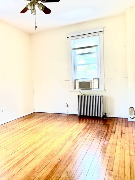 Building Photo - 217 N 4th Ave