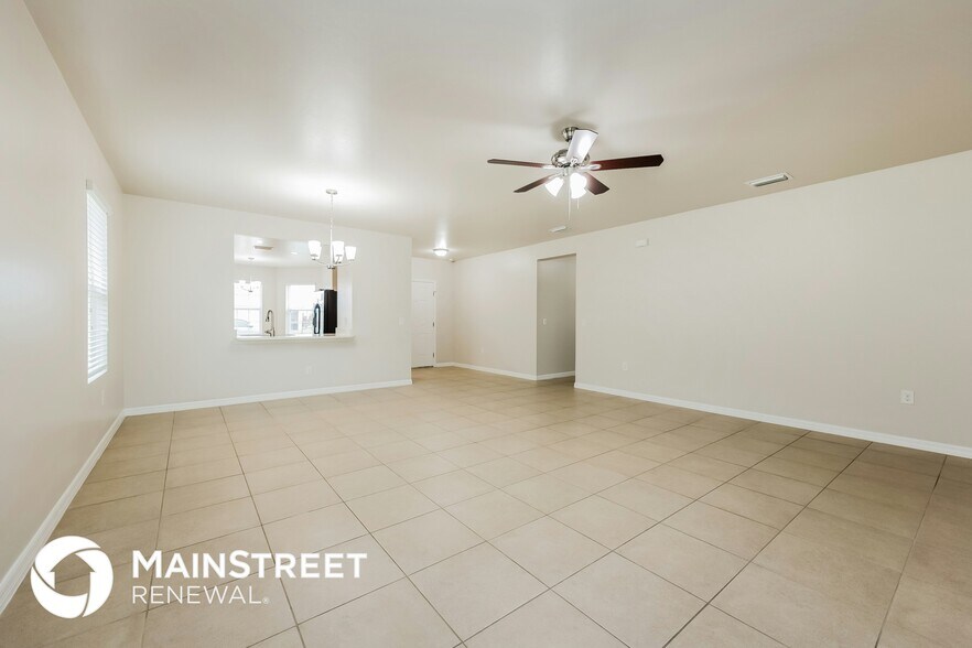 Building Photo - 3459 Acapulco Cir