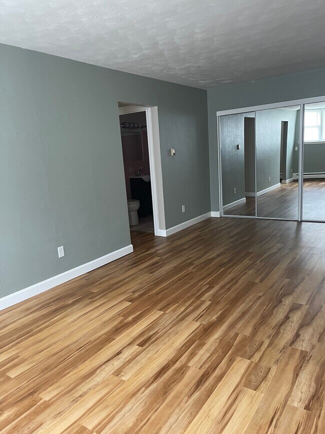 Living Room 2 - 1511 7th St W