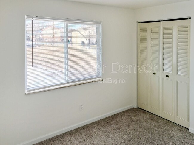 Building Photo - 9165 Perry St