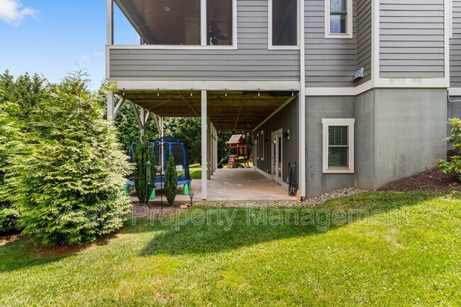 Building Photo - 19 Carrolls Pl Ct