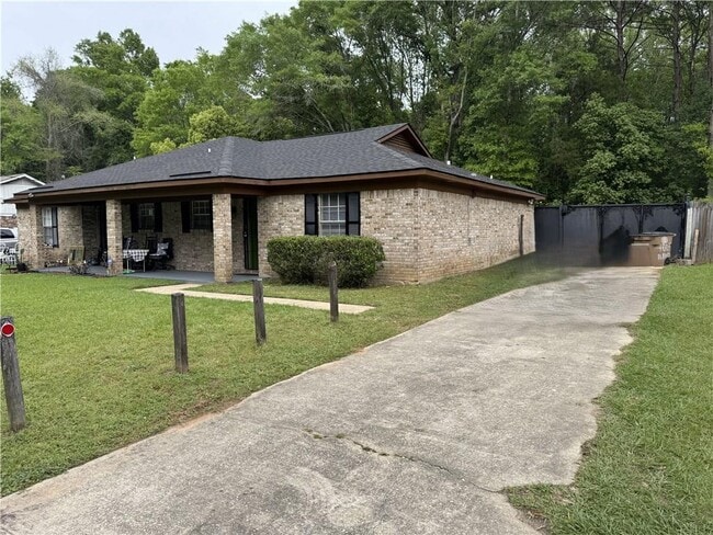 Building Photo - 1005 Navco Rd