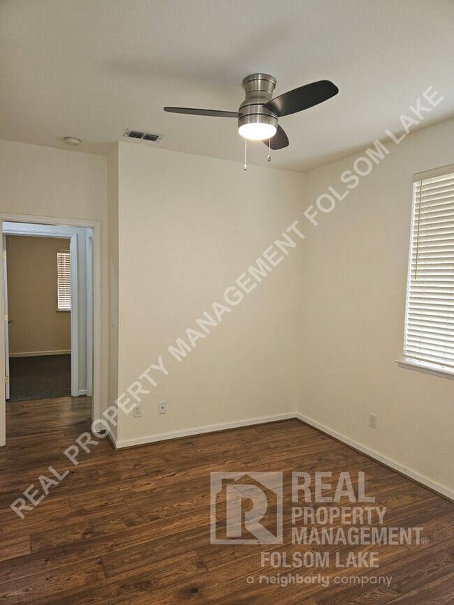 Building Photo - COMING SOON!!!  4bd 2ba home in Folsom