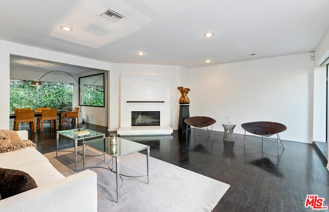 Building Photo - 1730 Mt Olympus Dr