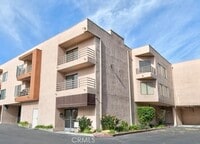 Building Photo - 6815 Remmet Ave