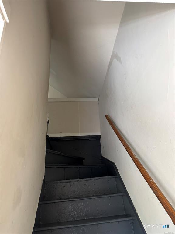 Building Photo - 49 Springdale Ave