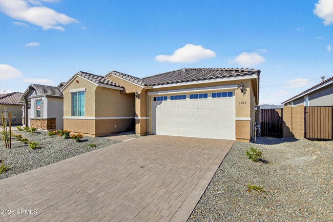 Building Photo - 24244 W Raymond St