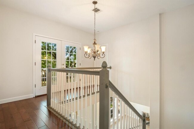 Building Photo - 3913 Caney Creek Rd