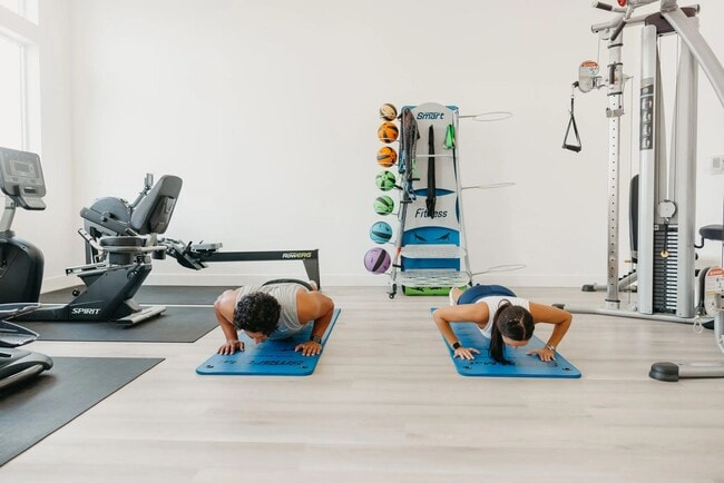 Building Photo - RES_VANDERWATT_866