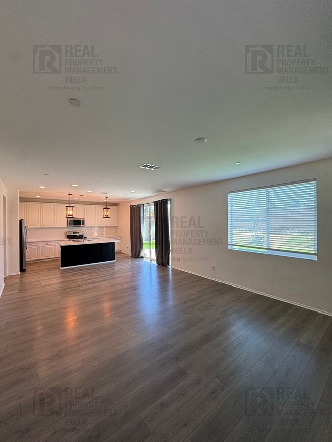 Building Photo - Spacious 3-Bedroom Home in the Desirable McSweeny Farms Community!