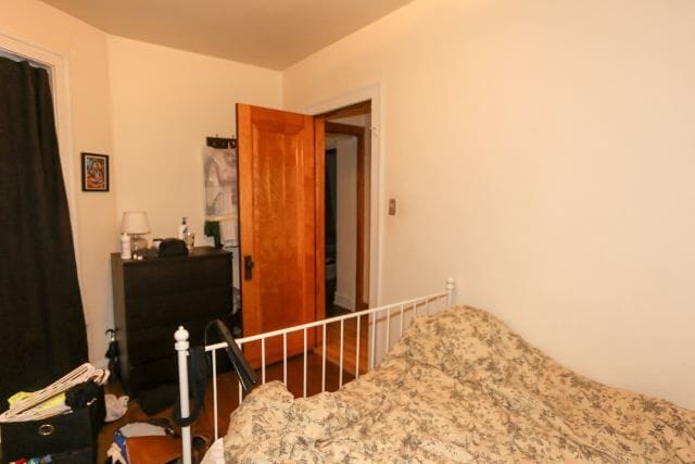 Building Photo - 849 W Fletcher St