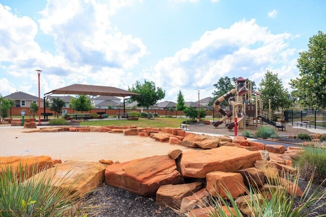 Building Photo - Lease Home in Comal County is Ready for Im...