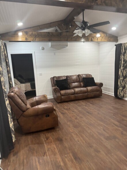 Building Photo - 4004 US-80